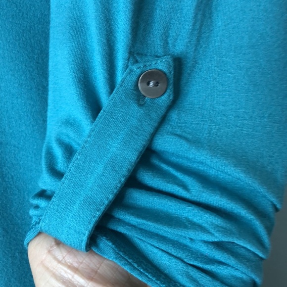 J. Jill Wearever Collection Roll Tab Sleeve Scoop Neck Knit Tunic Top S Petite - Picture 6 of 10